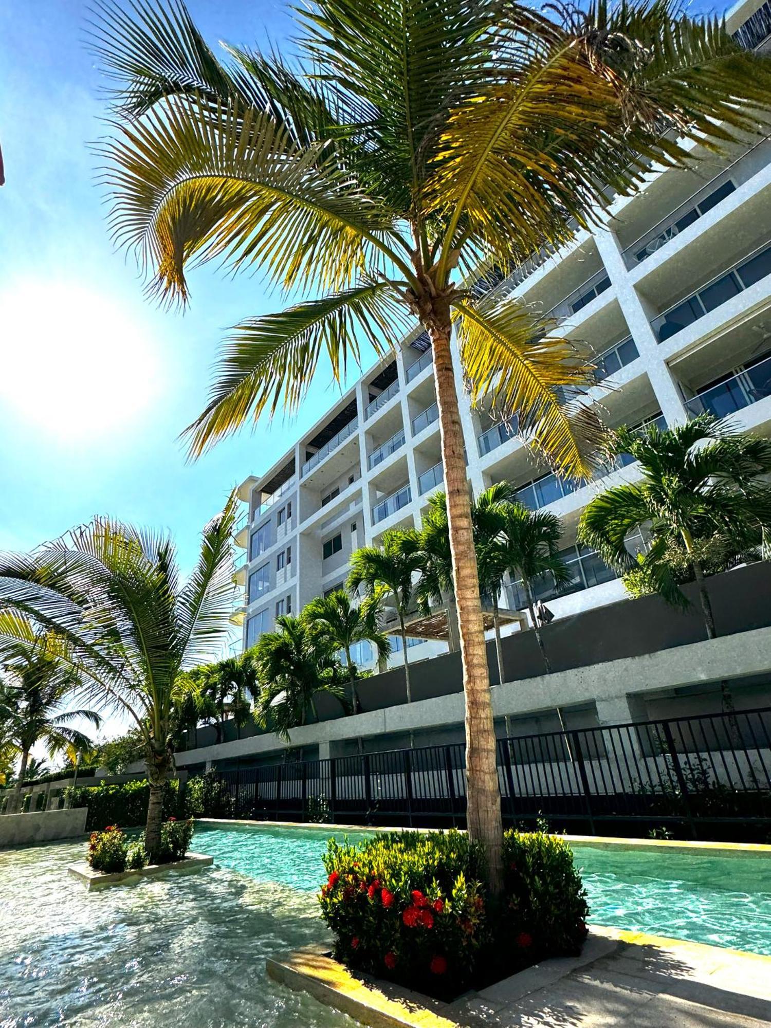 Apto 2 Piscinas Frente A La Playa En Apartamento *
